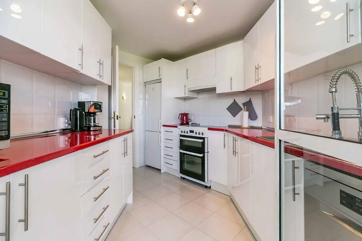 134 - Stylish Modern Apartment With Pool, Mijas Málaga