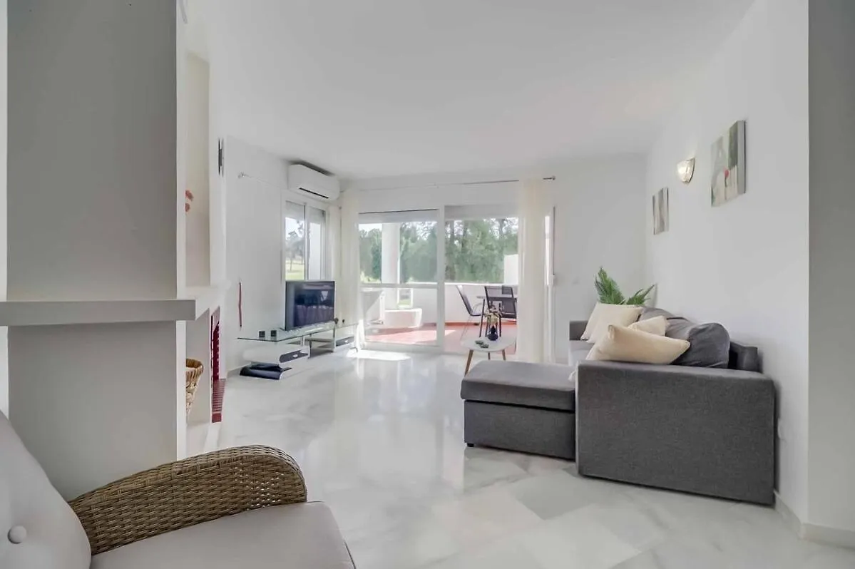 134 - Stylish Modern Apartment With Pool, Mijas Málaga 0*,  Spanien