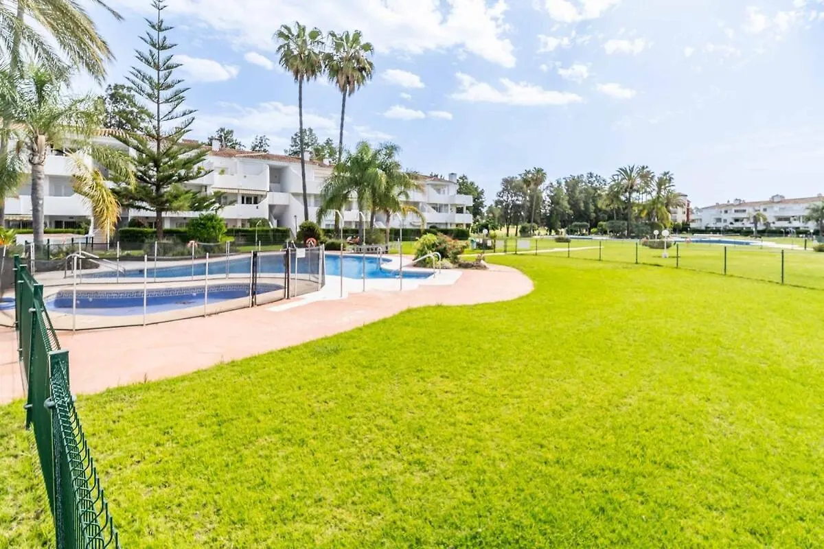 134 - Stylish Modern Apartment With Pool, Mijas Málaga